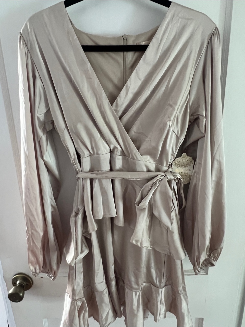 Altar'd State Champagne Satin Ruffle Wrap Mini Dress Long Sleeve Size L NWT $79